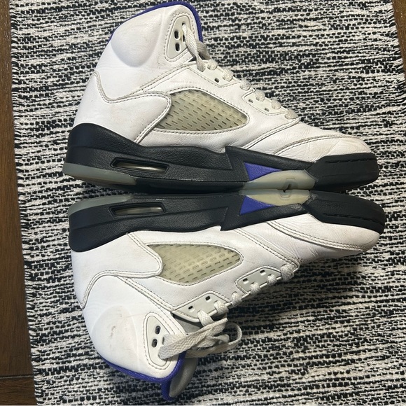 Jordan 5 dark concord purple/white Grade School size 5Y no box - Picture 6 of 8